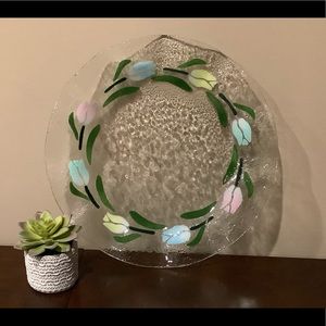Artisan Made Fused Glass Tulip Platter 🌷